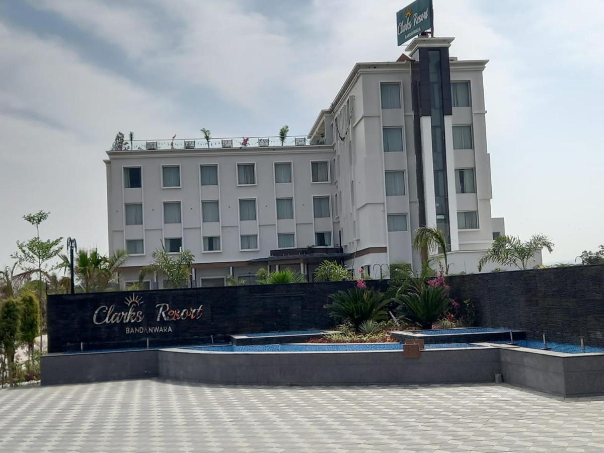 Clarks Resort Bandanwara Exterior photo